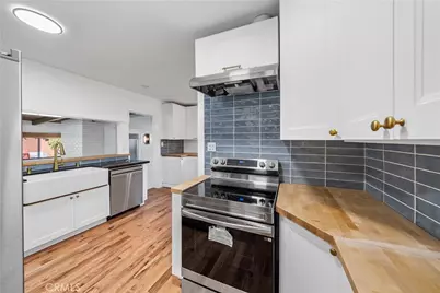 4425 Walnut Avenue, Long Beach, CA 90807 - Photo 16