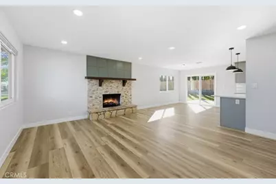 17077 Donert, Hesperia, CA 92345 - Photo 6