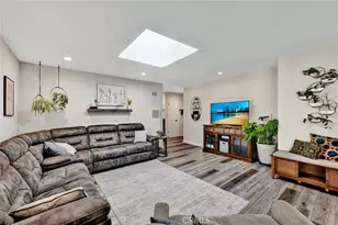 8021 Sterling, Huntington Beach, CA 92646 - Photo 10