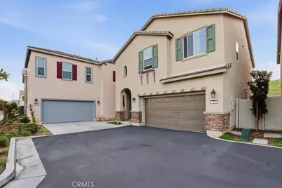 556 Enzo Street, Lake Elsinore, CA 92530 - Photo 2