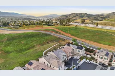 556 Enzo Street, Lake Elsinore, CA 92530 - Photo 48