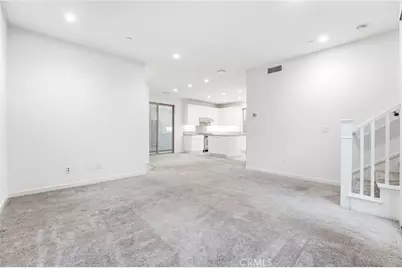 125 Messenger, Irvine, CA 92618 - Photo 2