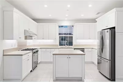 125 Messenger, Irvine, CA 92618 - Photo 6