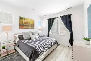 417 E Bay, Newport Beach, CA 92661 - Photo 22