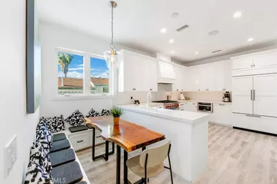 417 E Bay, Newport Beach, CA 92661 - Photo 26