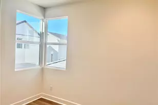 373 S Nevada Ave, Ventura, CA 93004 - Photo 12