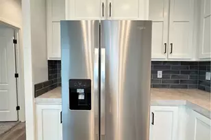 5200 Heil Ave, Huntington Beach, CA 92649 - Photo 20