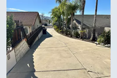 23856 Outrigger, Canyon Lake, CA 92587 - Photo 58