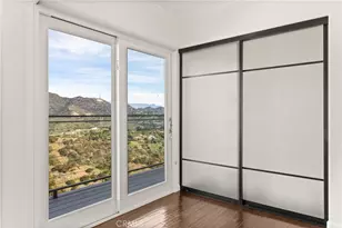 6960 Pacific View, Los Angeles, CA 90068 - Photo 12