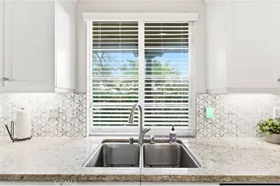 21245 Alanis, Huntington Beach, CA 92648 - Photo 16