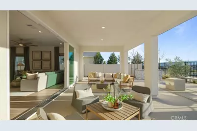 29409 Via Diamante, Valencia, CA 91354 - Photo 10