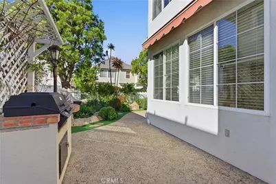 55 Essex, Irvine, CA 92620 - Photo 30