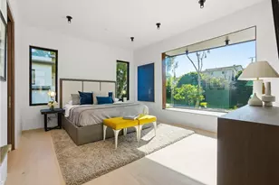 2910 Bayside, Corona del Mar, CA 92625 - Photo 10