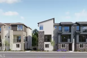 648 Sonia, Irvine, CA 92618 - Photo 2