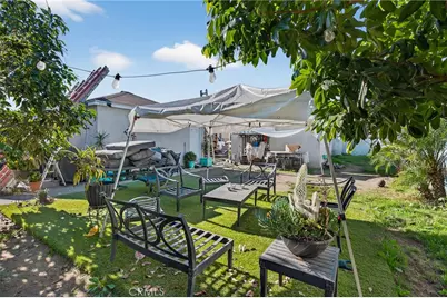 14822 S Butler, Compton, CA 90221 - Photo 16