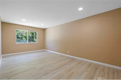 16511 Halsey, Granada Hills, CA 91344 - Photo 28