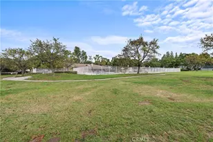 23401 Caminito Lazaro, Laguna Hills, CA 92653 - Photo 44