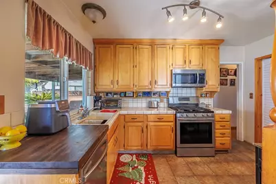 3483 Shipway, Long Beach, CA 90808 - Photo 8