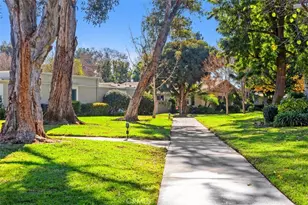 726 Avenida Majorca, Laguna Woods, CA 92637 - Photo 16