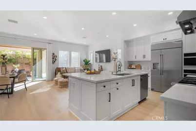 138 Jayhawk, Irvine, CA 92602 - Photo 6