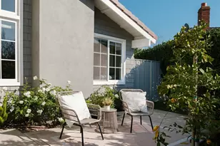 2056 Port Weybridge, Newport Beach, CA 92660 - Photo 2