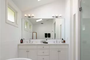 2056 Port Weybridge, Newport Beach, CA 92660 - Photo 22