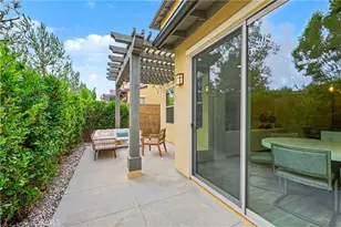 127 Annuals, Irvine, CA 92618 - Photo 36