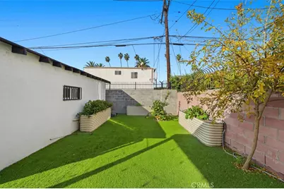 2805 S La Brea Avenue, Los Angeles, CA 90016 - Photo 26
