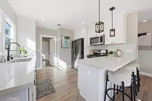 2805 S La Brea Ave, Los Angeles, CA 90016 - Photo 12