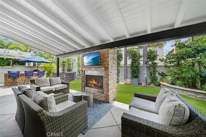 6626 Feather, Huntington Beach, CA 92648 - Photo 2
