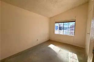 8111 Stanford Ave, Garden Grove, CA 92841 - Photo 12