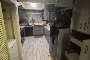 2101 E 21st, Signal Hill, CA 90755 - Photo 8