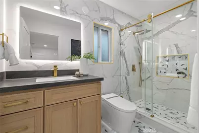 9461 Lotus, Westminster, CA 92683 - Photo 30