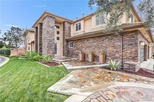 1145 S Tamarisk Dr, Anaheim Hills, CA 92807 - Photo 8