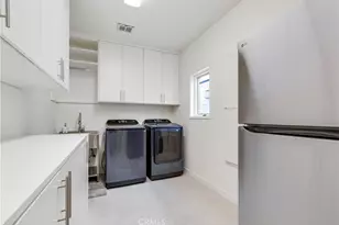 520 Kings, Newport Beach, CA 92663 - Photo 44