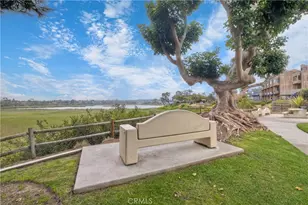 543 Laguna Dr, Carlsbad, CA 92008 - Photo 54