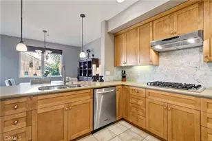 543 Laguna Dr, Carlsbad, CA 92008 - Photo 10