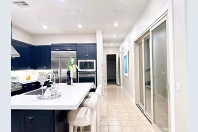 158 Scale, Irvine, CA 92618 - Photo 4