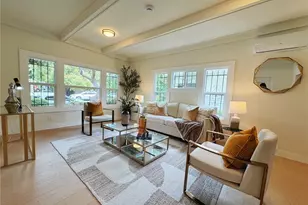 2058 W 30th St, Los Angeles, CA 90018 - Photo 2