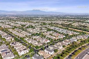 3229 Larkspur St, Tustin, CA 92782 - Photo 24