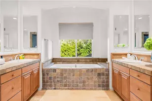 33 Modesto, Irvine, CA 92602 - Photo 32