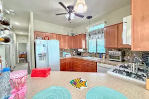 7652 Garfield, Huntington Beach, CA 92648 - Photo 10