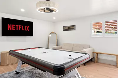 10821 Rustic, Anaheim, CA 92804 - Photo 32