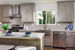 17572 Leafwood Ln, Tustin, CA 92780 - Photo 8