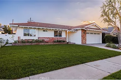 17572 Leafwood Lane, Tustin, CA 92780 - Photo 2