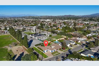 1107 E Sycamore, Orange, CA 92866 - Photo 28
