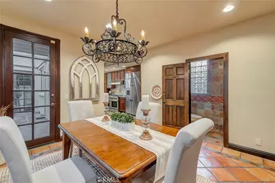 221 Hartford Avenue, Huntington Beach, CA 92648 - Photo 18