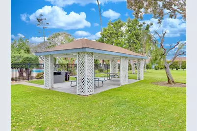 19837 Margate, Huntington Beach, CA 92646 - Photo 26