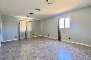 6116 Mariposa, 29 Palms MCB, CA 92277 - Photo 8