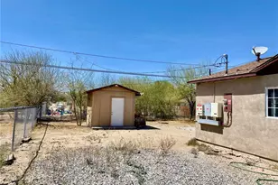 6116 Mariposa, 29 Palms MCB, CA 92277 - Photo 14